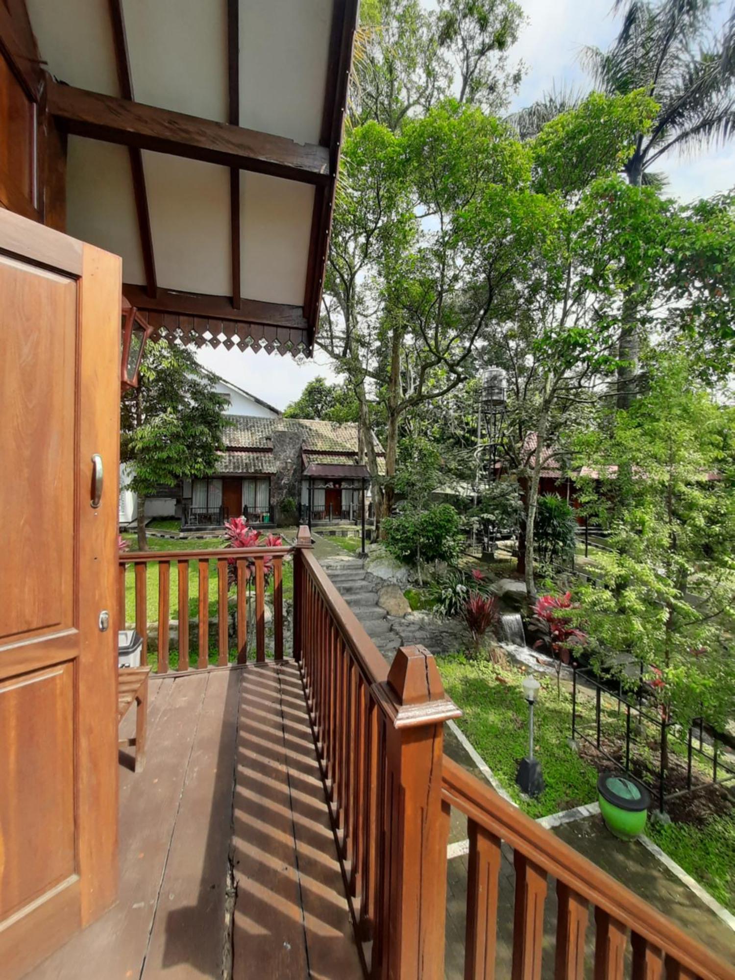 De'Rumah Rindu Alam Batu  Exterior photo