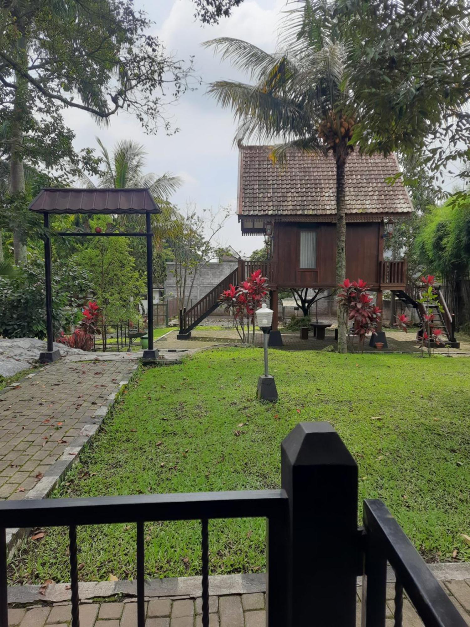 De'Rumah Rindu Alam Batu  Exterior photo